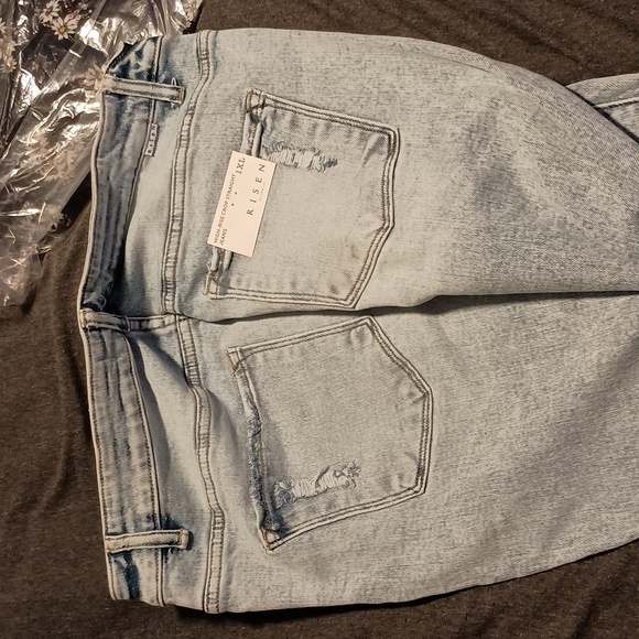 Risen Jeans - Picture 4 of 4